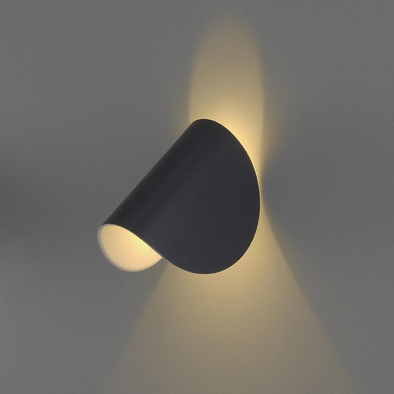 Lámpara de pared giratoria Lámpara de pared led moderna Lámpara de pared minimalista Sala de estar italiana Lámpara de pared de hotel de arte giratorio creativo Lámpara de pared de noche de dormitorio nórdico