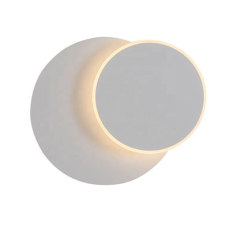 Lámpara de pared LED cuadrada para dormitorio, sala de estar, candelabro blanco y negro, luces de pared giratorias de 360 ​​grados, accesorios de Metal de 18 W/24 W