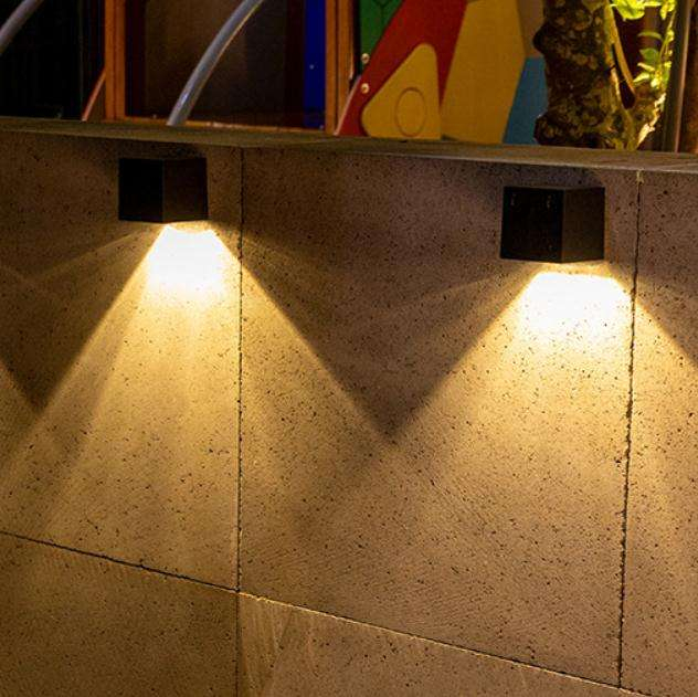 Nueva luz de pared solar para exteriores, lámpara de pared para jardín, luz nocturna cuadrada para el hogar, lámpara de ahorro de energía para exteriores, impermeable 
