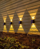Arandela de pared solar para jardín al aire libre, lámpara de pared para el hogar, lámpara de iluminación impermeable hacia arriba y hacia abajo, lámpara de pared decorativa para jardín de Villa
