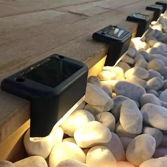 Lámpara de paso solar led luz solar para exteriores Luz de azulejo de pared led Lámpara de pie elegante para el hogar al aire libre a prueba de agua moderna luces de paso led empotradas luz de escalera